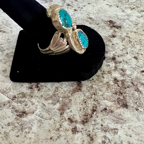 Native Navajo Sterling Silver and Turquoise Snake Ring - Picture 6 of 9